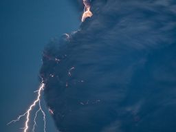 More from Eyjafjallajokull - The Big Picture - Boston.com
